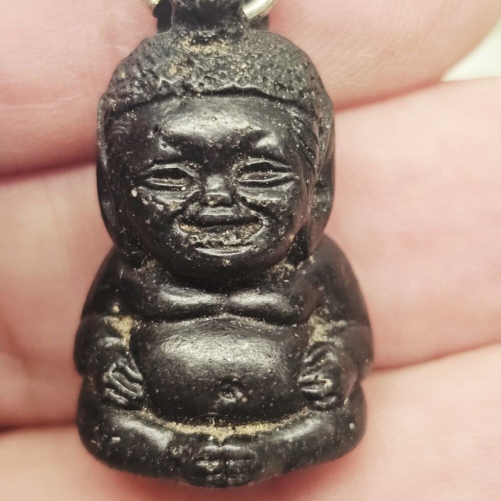 Vintage Coco Joe's Hawaii Black Lava Buddha Pendant Good Luck Charm